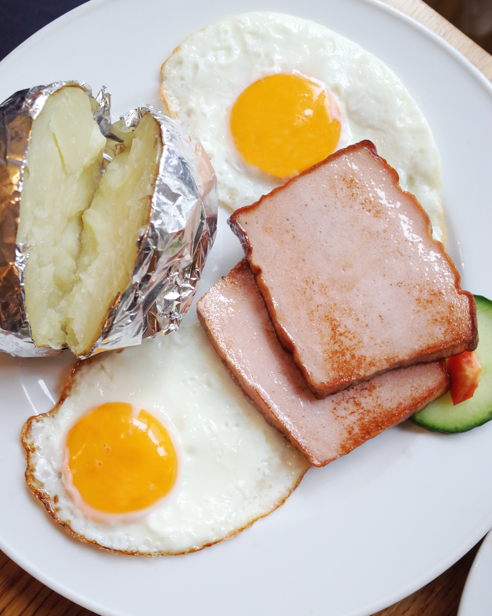 Leberkaes with fried egg